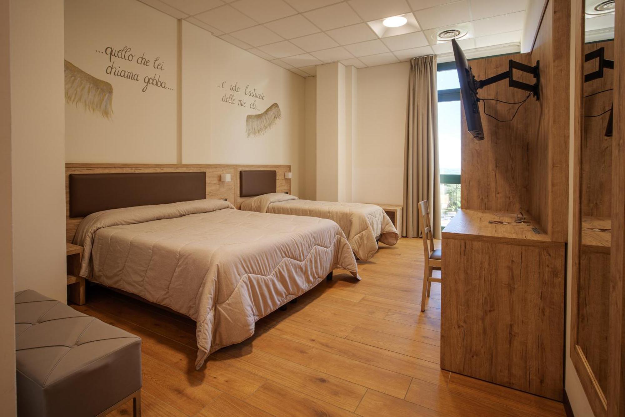 Hotel Ristorante Da Tonino Recanati Luaran gambar